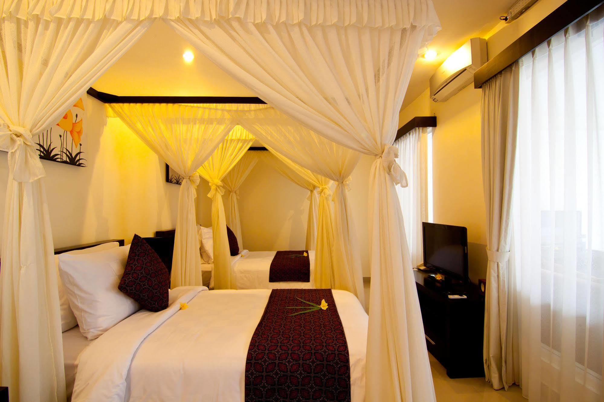 The Yubi Boutique Villas Seminyak - Chse Certified Exterior photo