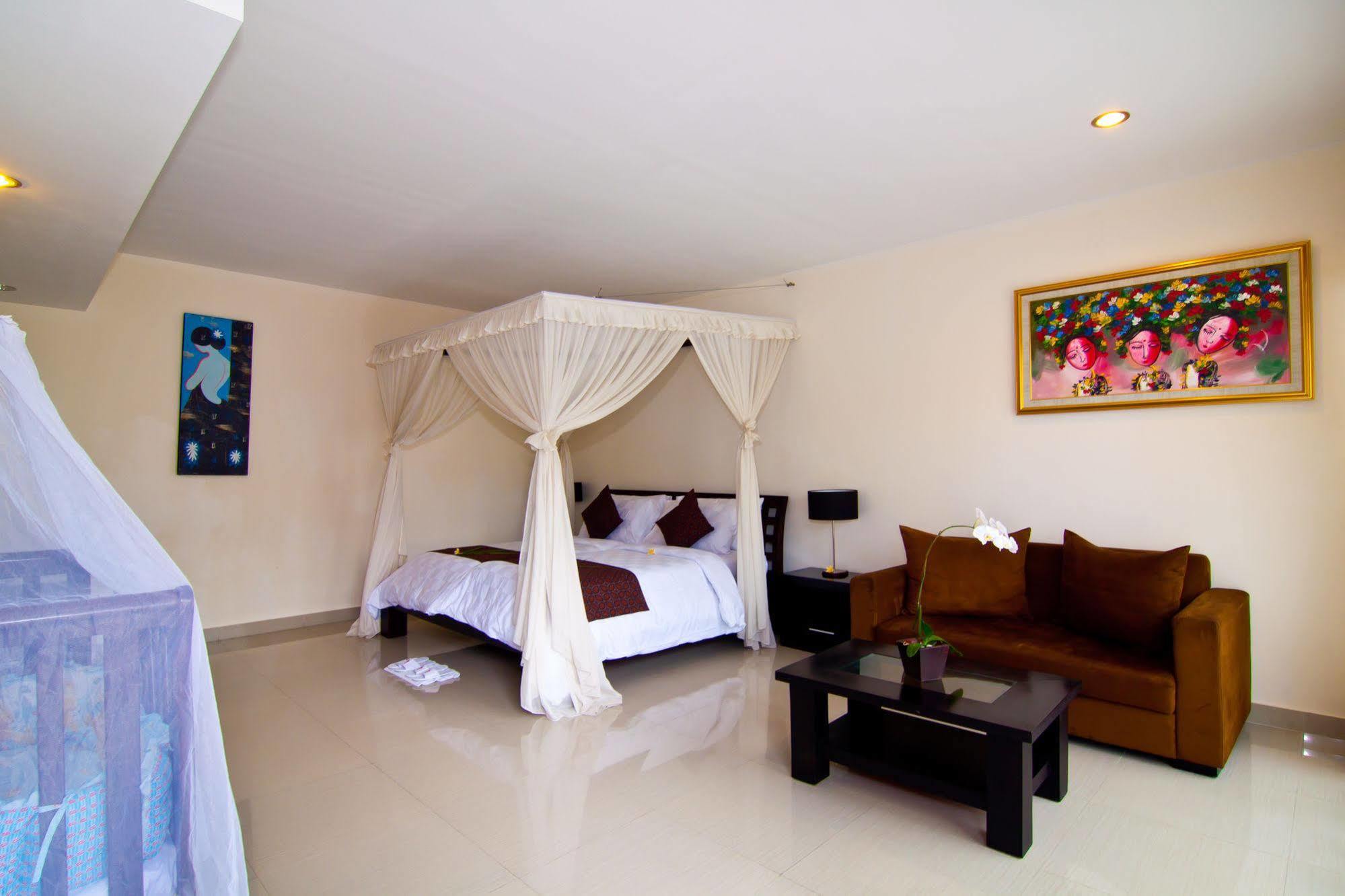 The Yubi Boutique Villas Seminyak - Chse Certified Exterior photo