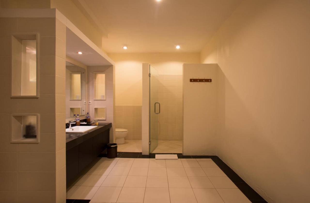 The Yubi Boutique Villas Seminyak - Chse Certified Exterior photo